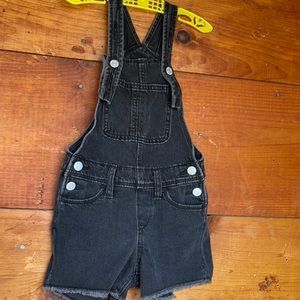 Old navy black denim overall shorts size 5